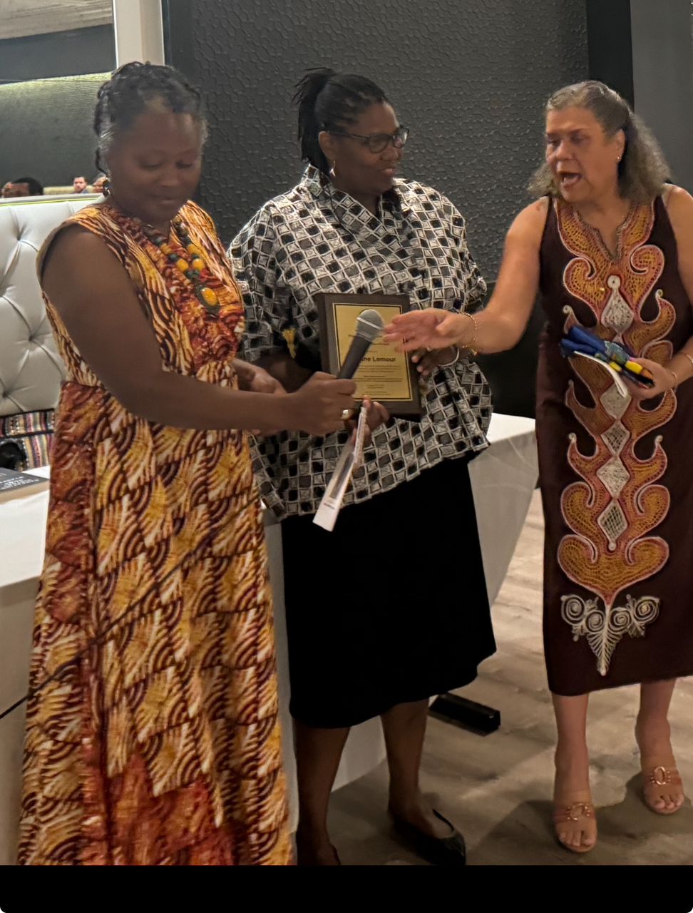 Dr Sabine Lamour, Récipiendaire du prix d’Excellence (2024) de la Haitian Studies Association